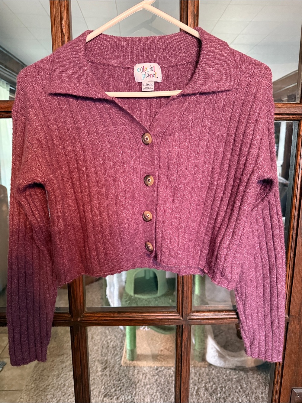 Colorful Planet Ribbed Cropped Button-Front Cardigan - Plum